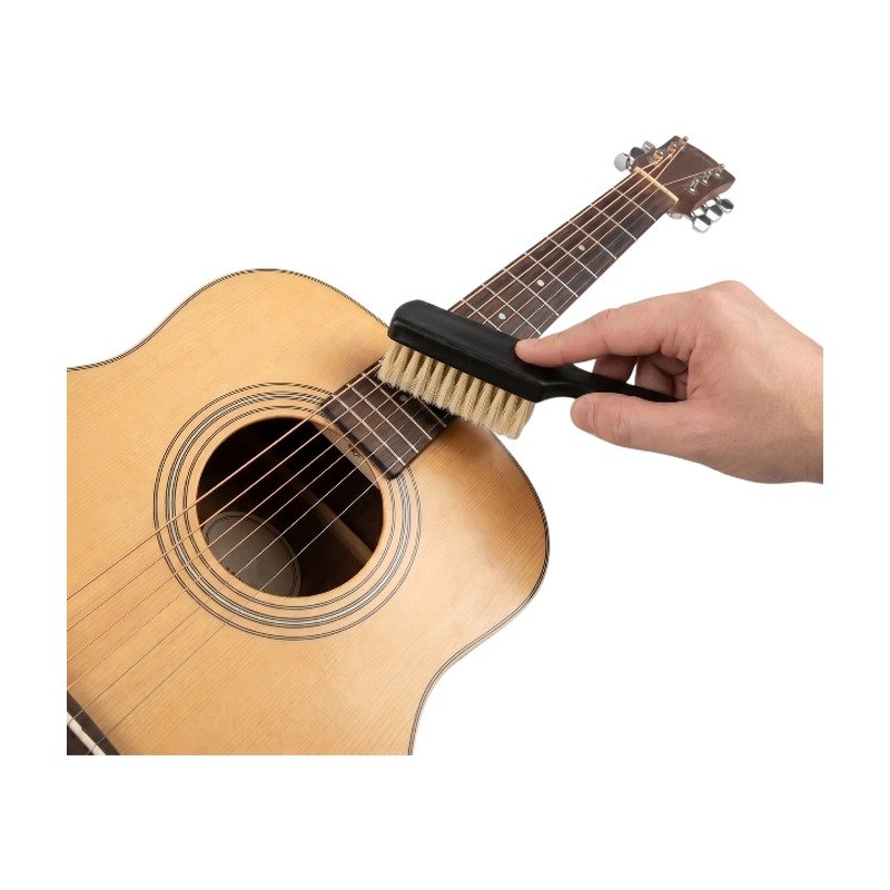 Rengöringsborste för gitarr för damm mellan strängarna och skonsam rengöring av greppbrädan, svart 1 st.